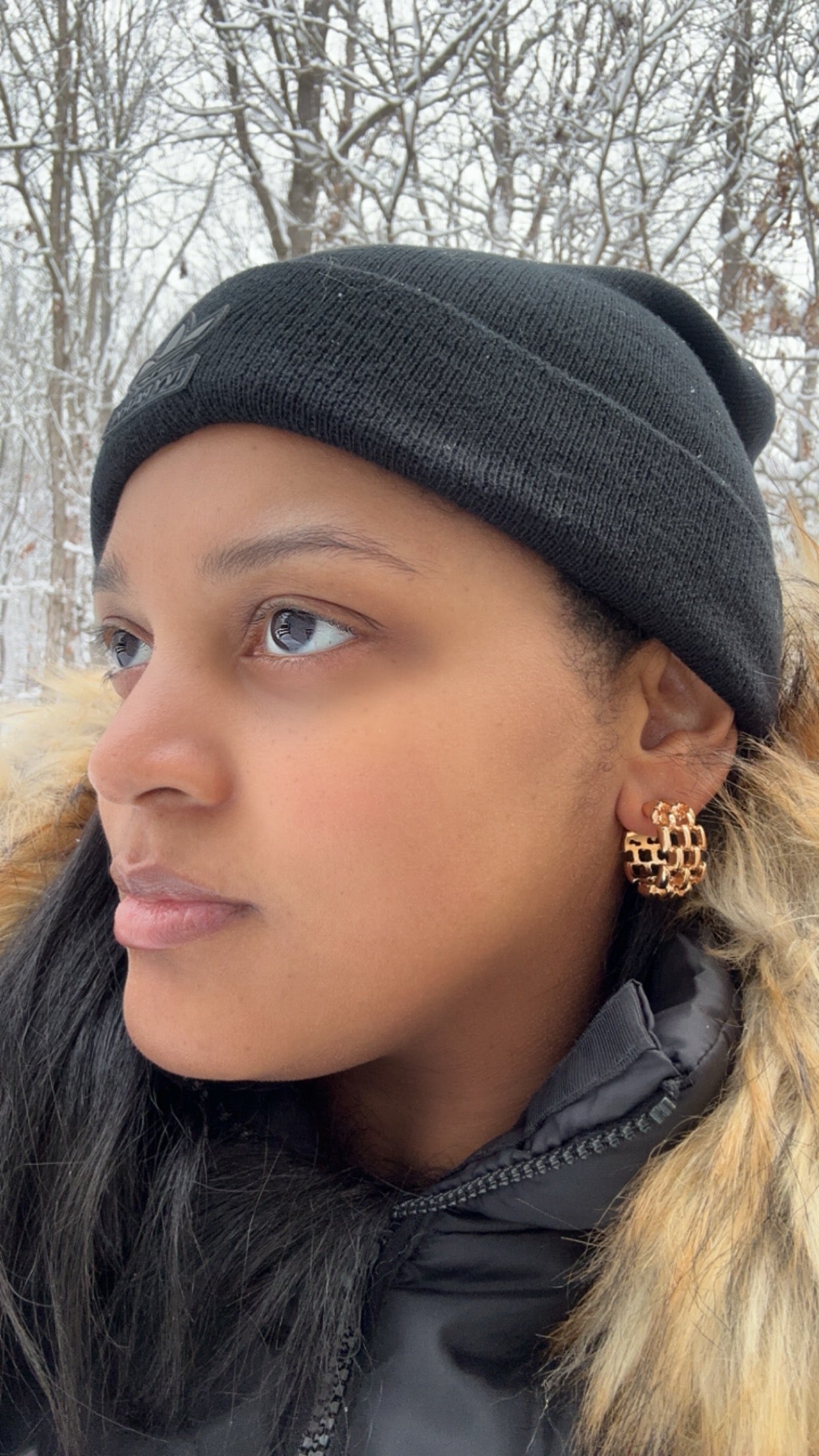 Close-up of Betty Hoops on Model.