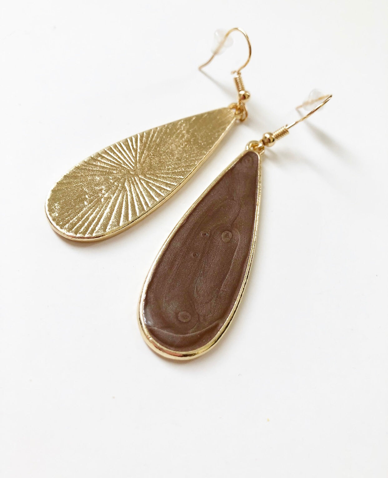 Front and back views of the Taupe Candy Rain Drop Earrings.