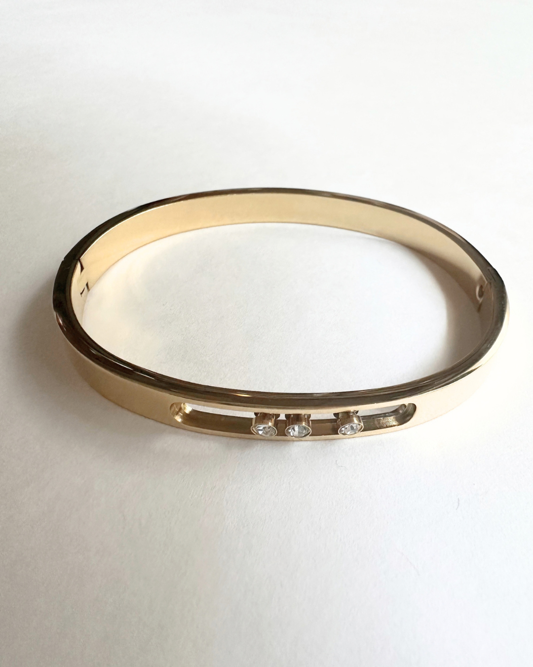 Aelia Sliding Stone Cuff