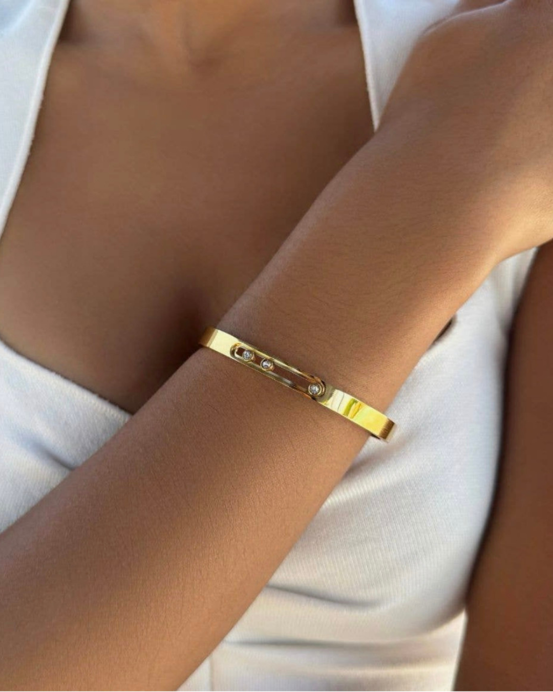 Aelia Sliding Stone Cuff