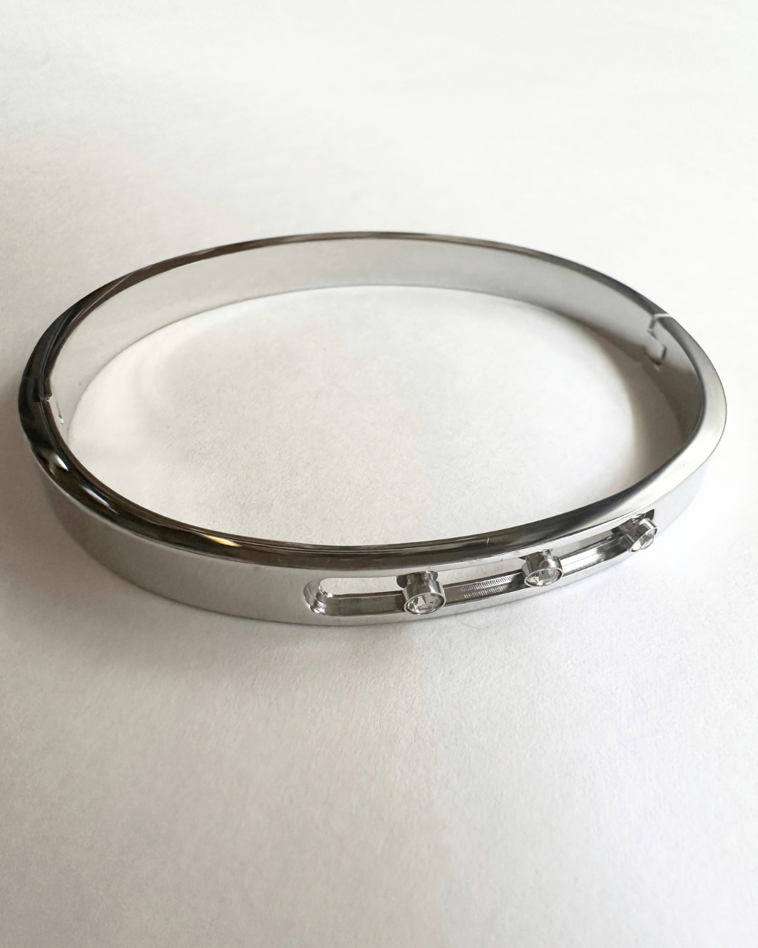 Aelia Sliding Stone Cuff