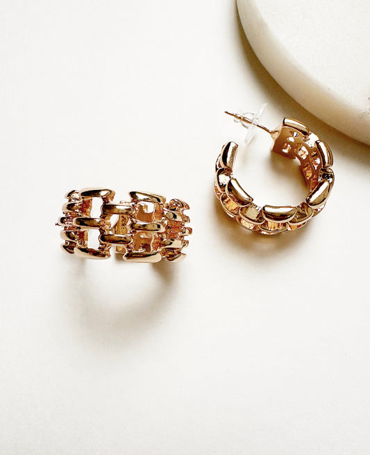 Gold-plated copper alloy Betty Hoops with wide box chain detail.